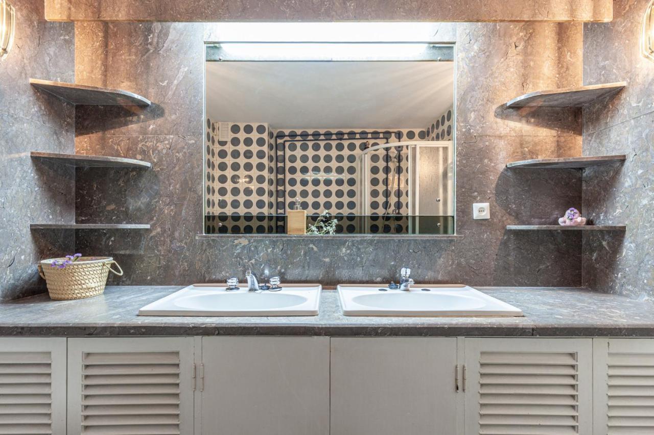 Puerta De Carmona Apartment Seville Ngoại thất bức ảnh