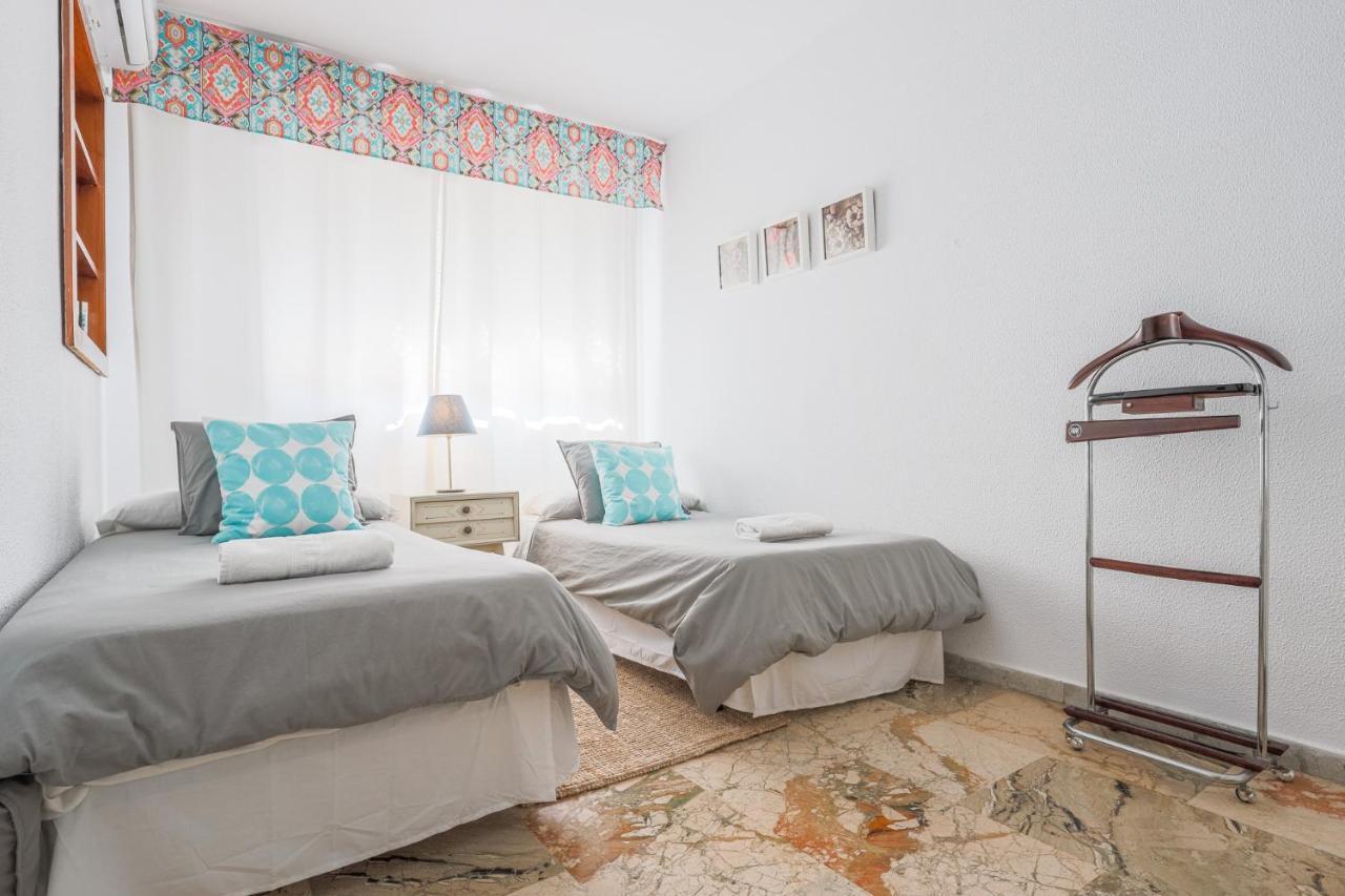 Puerta De Carmona Apartment Seville Ngoại thất bức ảnh