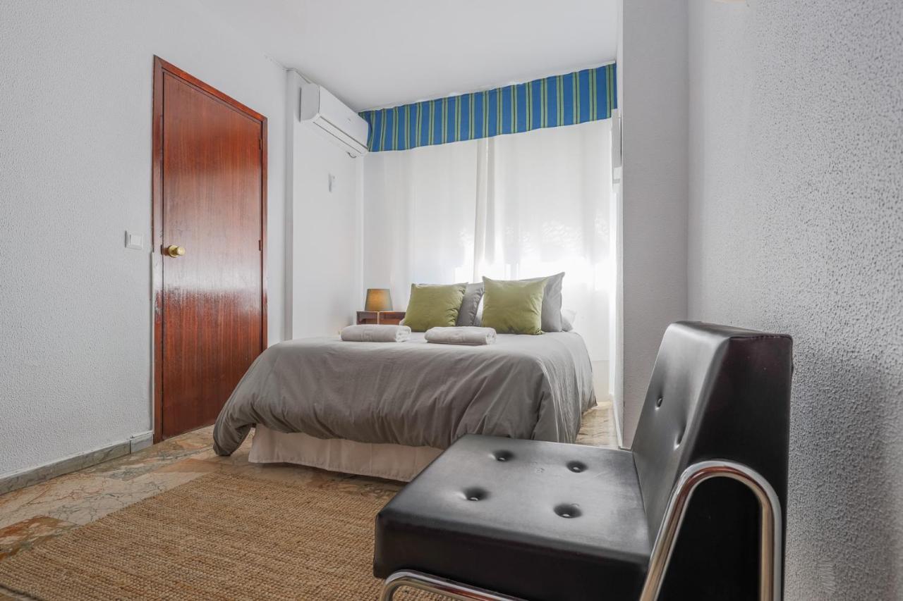 Puerta De Carmona Apartment Seville Ngoại thất bức ảnh